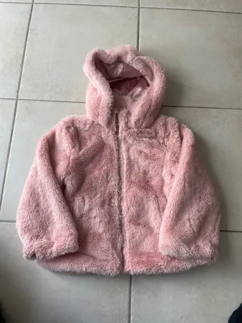 Veste fausse moumoute