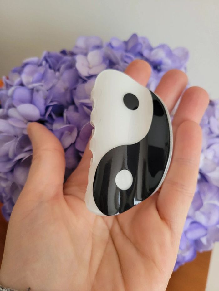 Pince a cheveux ying yang
