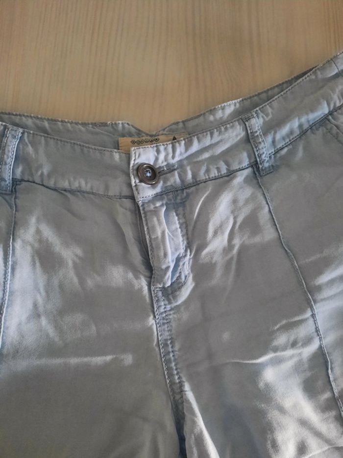 Short léger Bonobo T.38 - photo numéro 3