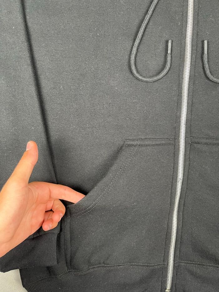 Pull à Capuche à Zip - Stussy - Noir et Blanc - Taille M - photo numéro 6