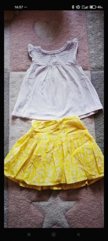 Tee-shirts et jupe