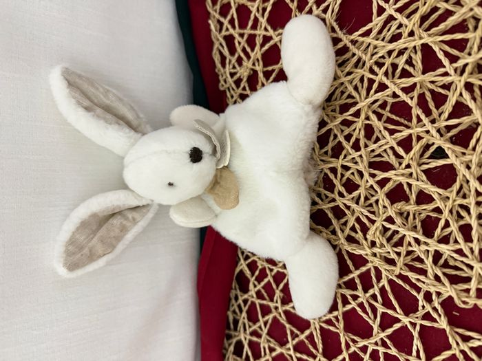 Peluche lapin à câliner Happy Wild Doudou et Compagnie