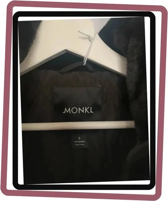 Très jolie veste coupe carrée en fausse fourrure ultra douce à fermeture éclair - T/ S Monki - photo numéro 3