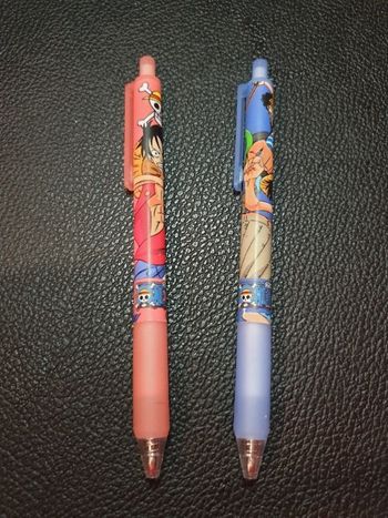 Lot de 2 stylos "One piece"