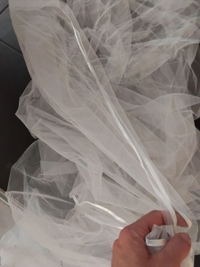 Très grand voile de mariée - photo numéro 2