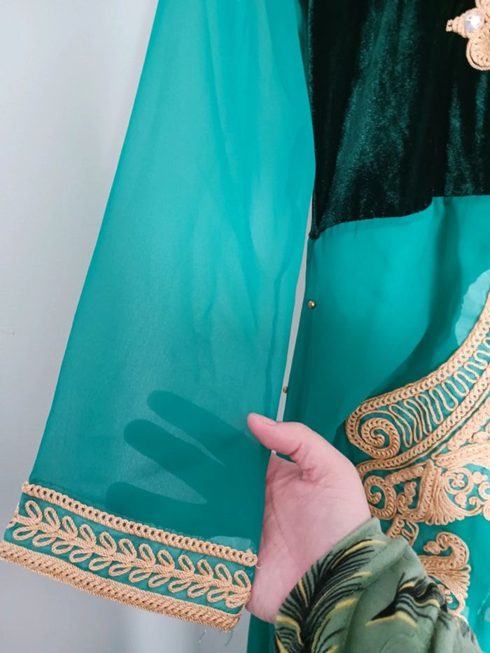 Robe de soirée verte/rouge/bleue avec ceinture T.L - photo numéro 4