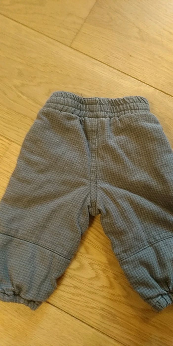 Lot pull et pantalon 1 mois - photo numéro 4