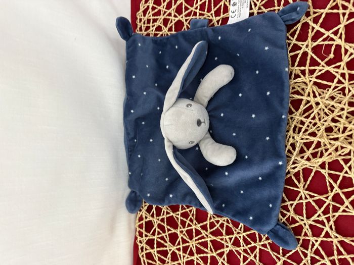 Doudou lapin bleu étoiles Kiabi - photo numéro 3