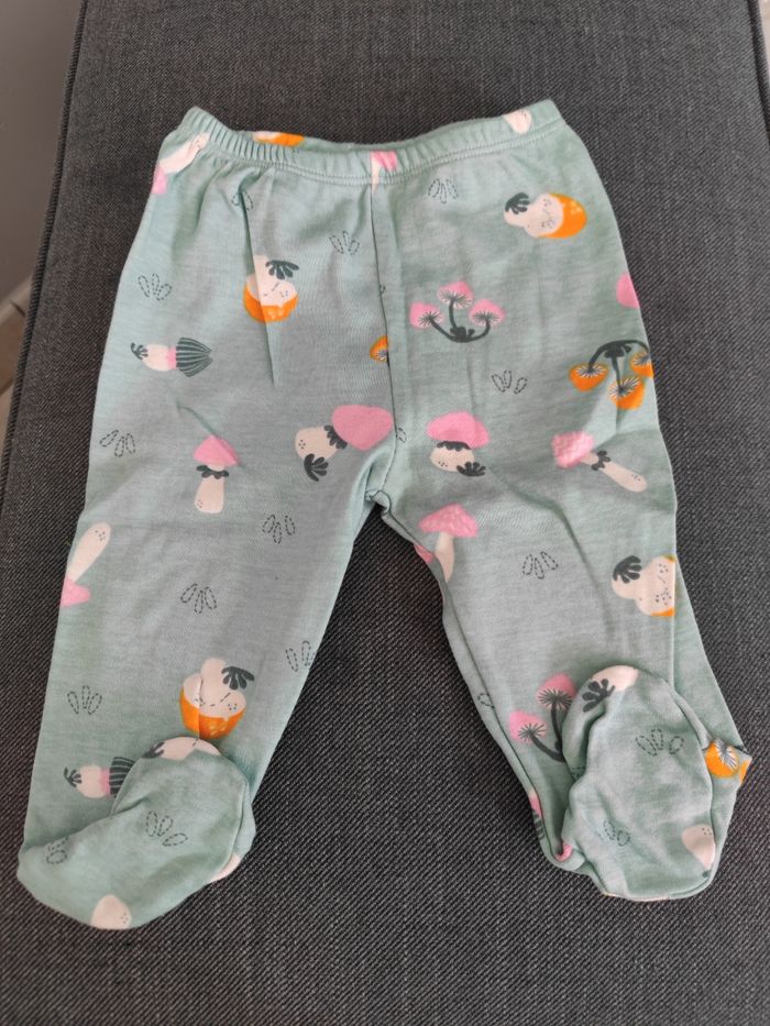Lot de pantalons a pieds - photo numéro 3