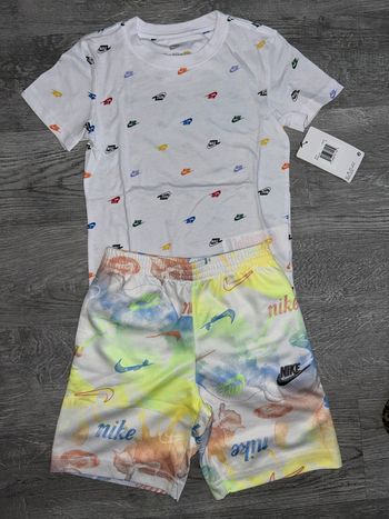Ensemble Nike