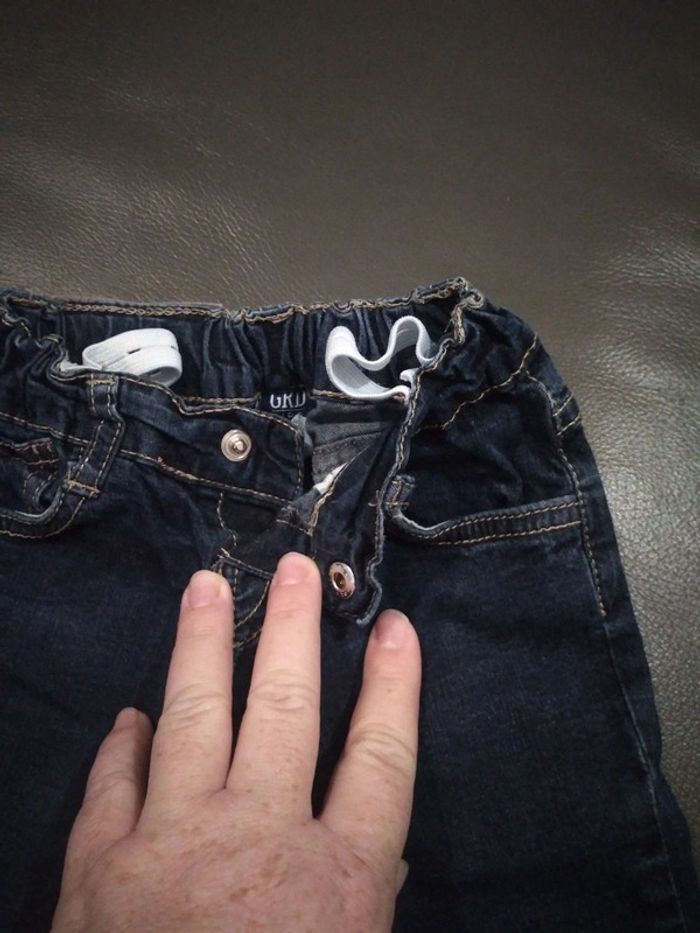 Jeans fille 3 ans - photo numéro 4