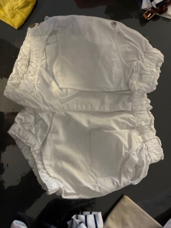 Short blanc
