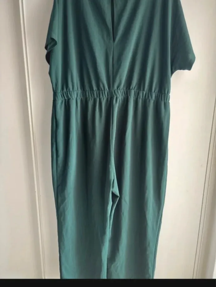 Combinaison femme taille : 3 XL 📸 - photo numéro 5