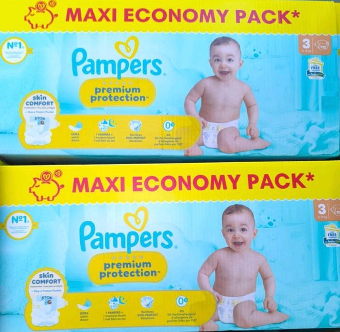 Lot Couches Pampers premium T3