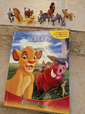 Livre Roi Lion + figurines