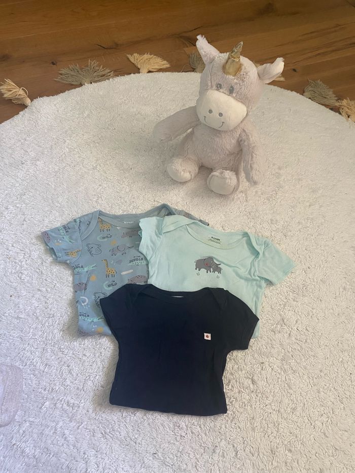 Lot vêtements (qui complète le premier lot) - photo numéro 2