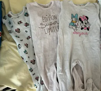 Lot 3 pyjamas