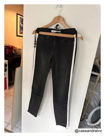 Jean noir avec bandes blanches - FIVE