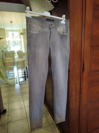 Jeans gris paillettes et sequins M/38