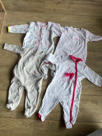 Lot 4 pyjamas légers 3 mois