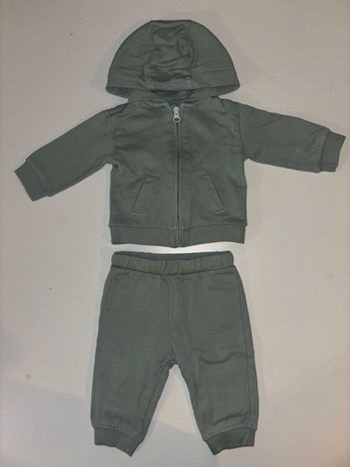 Lot de 25 pièces lot bébé garçon taille 6 mois - photo numéro 10