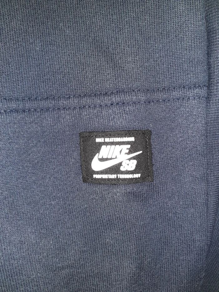 Sweat Nike TS - photo numéro 4