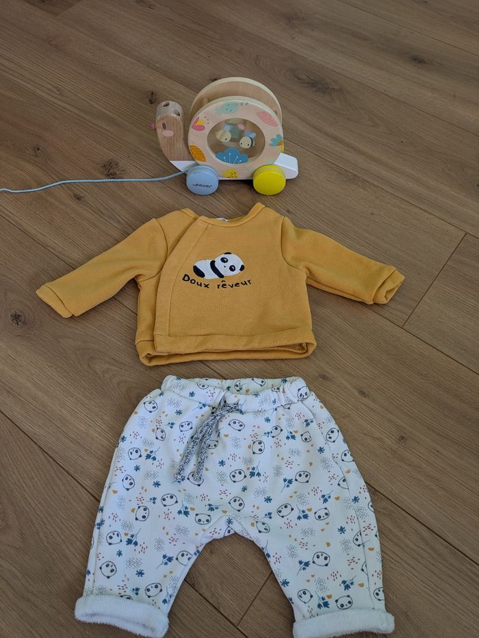 Lot ensemble bébé taille 3 mois - photo numéro 2