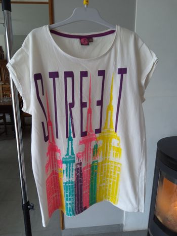 Tee Shirt fille   14 ans  Bilook