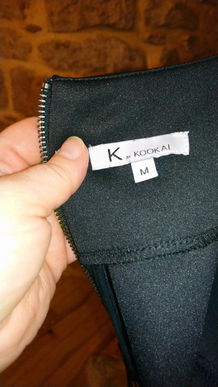 Superbe robe très originale Kookai taille M soit 38/40 - photo numéro 11