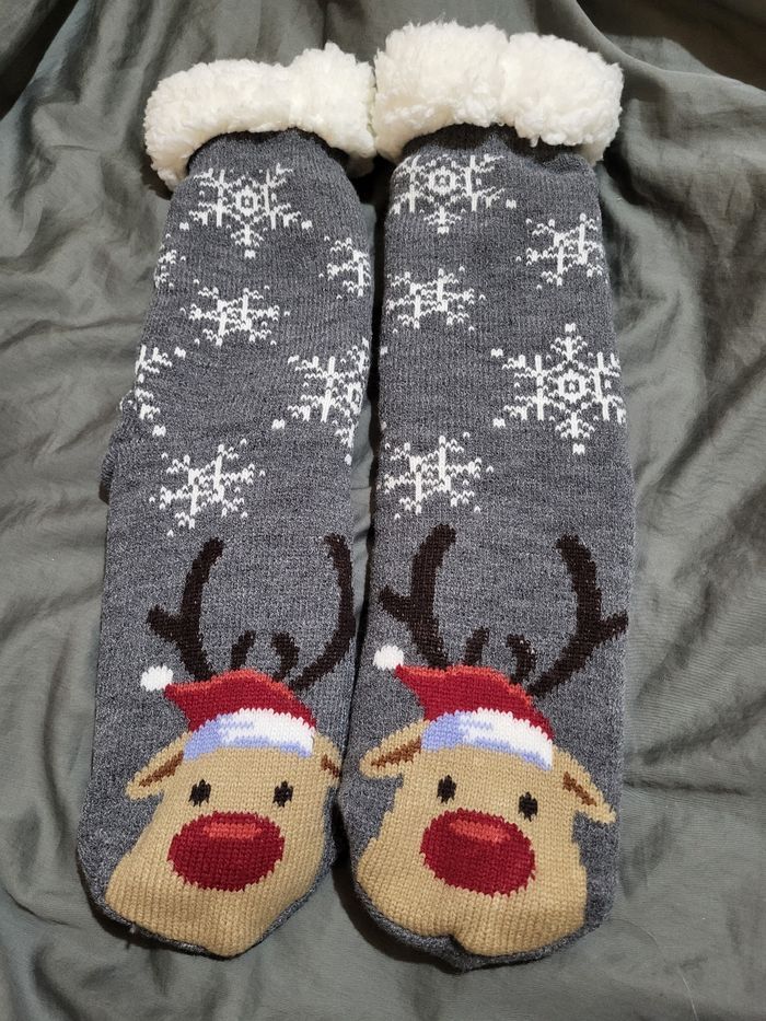 Grosses chaussettes pantoufles Rennes de Noël
