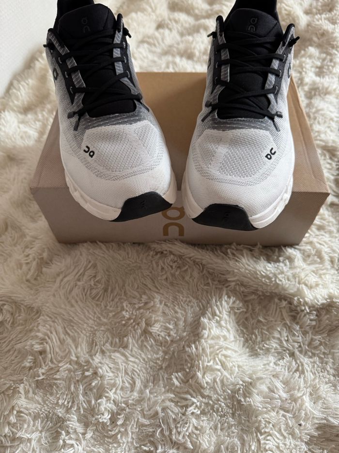 Chaussures On - photo numéro 8