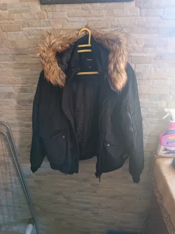 Blouson noir à capuche Redskins 16A