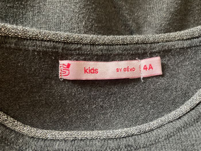 pull fin motif chat pailleté - photo numéro 5