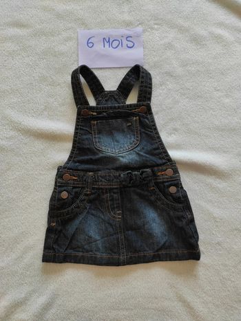 Robe en jean bleu foncé style salopette 6 mois