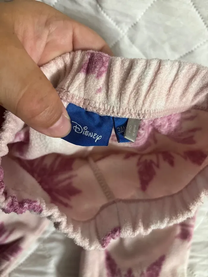 Pantalon de pyjama taille 3ans marque Disney - photo numéro 3