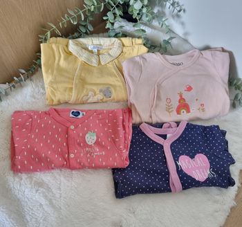 Lot de 4  pyjamas fin fille 6M