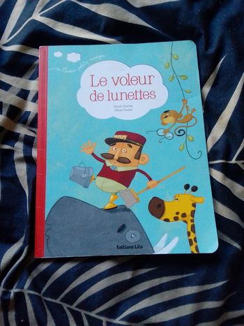 Le voleur de lunettes