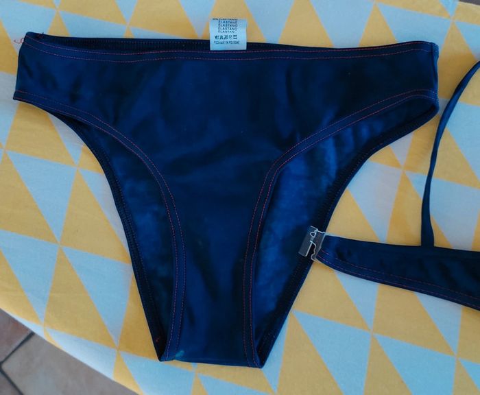 Maillot de bain 2 pièces - photo numéro 2