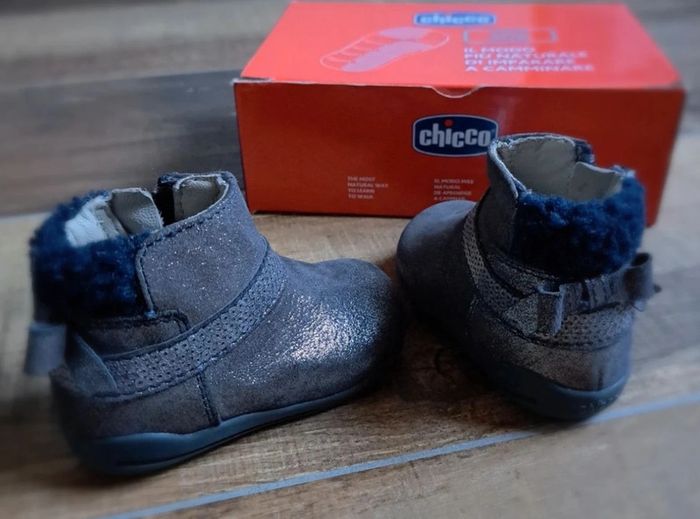 Paire Chicco T18 - photo numéro 2