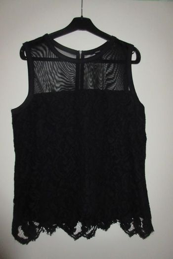 Haut Noir Tulle et Dentellle Forever 21 Taille 38 / M