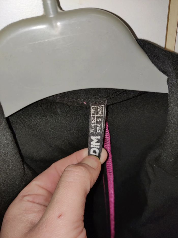 Veste noire - photo numéro 3