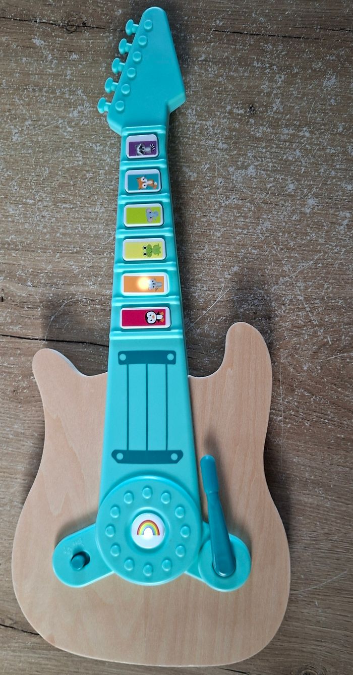 Guitare enfant - photo numéro 2