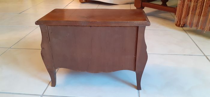Boîte à bijoux en bois - photo numéro 4