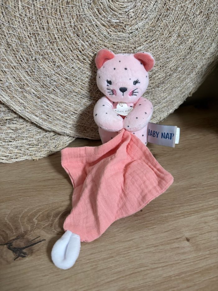 Neuf doudou chat léopard rose mouchoir gaze baby nat’