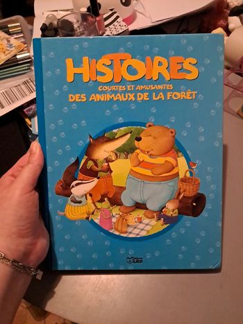 Livre histoires courtes et amusantes des animaux de la foret