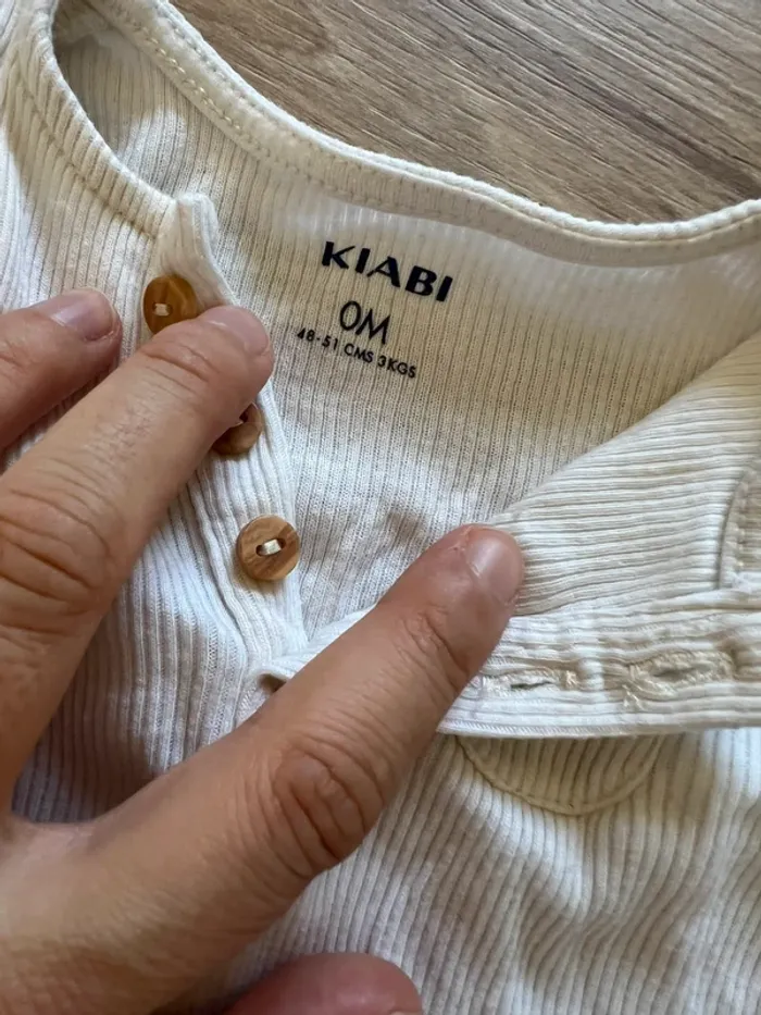 Lot body Kiabi - photo numéro 2