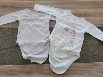 2 bodies fermeture devant - gemo 9 mois