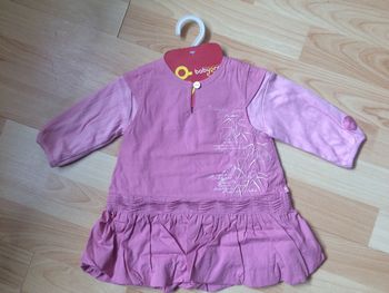 Superbe robe rose boule avec son maillot longues manches babygro neuf