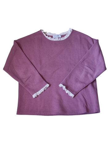Pull à encolure dentelle taille S