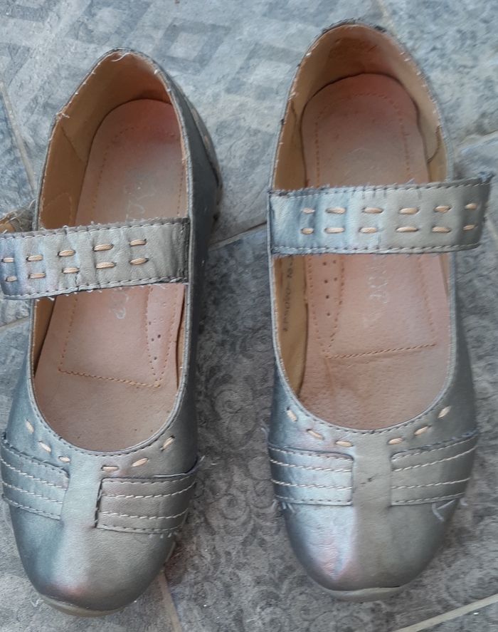 Ballerines en cuir argenté